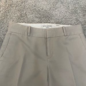 Banana Republic Martin Fit pants. Cream color. Size 4. Tall. Inseam is 34 inches